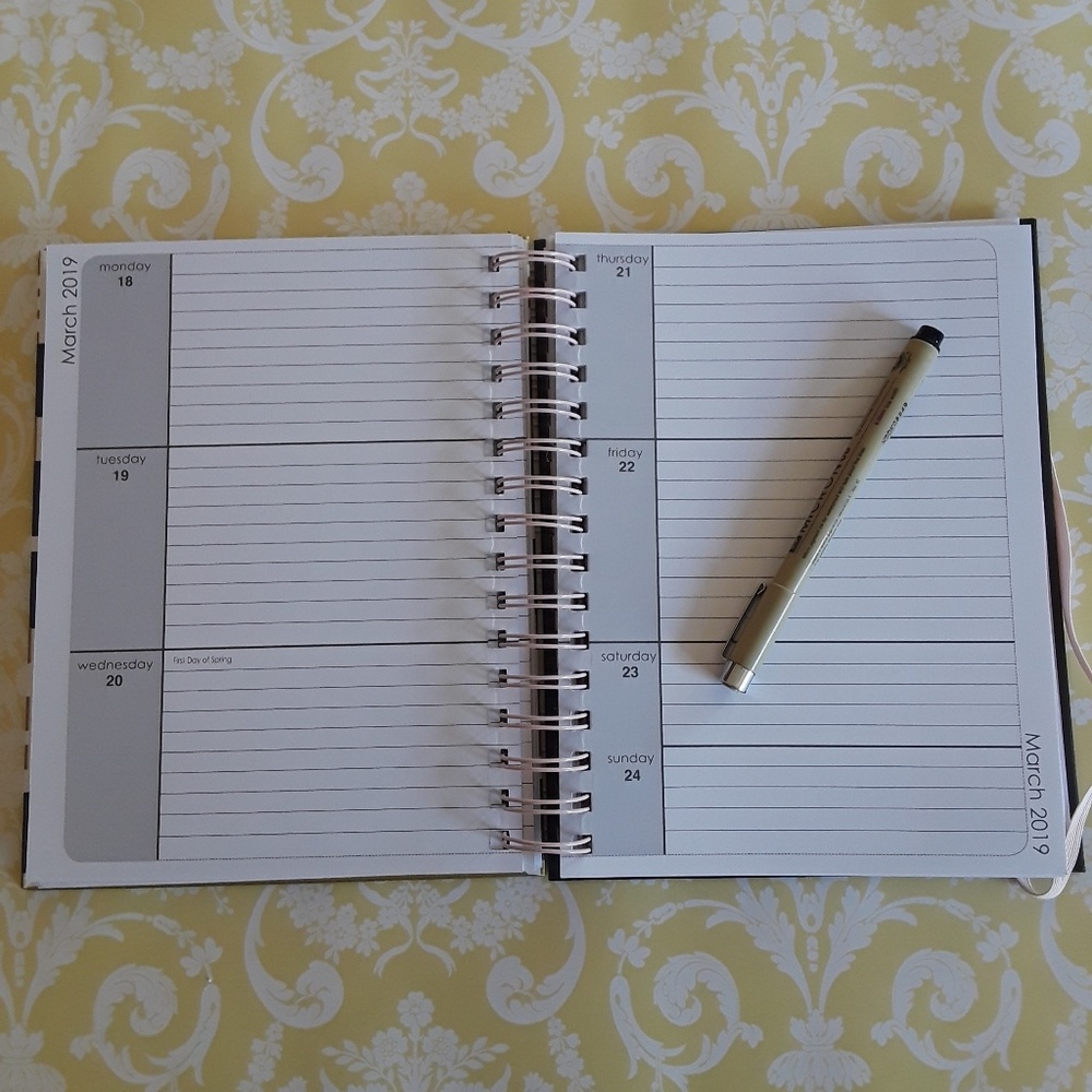Planner notebook - Picture 3 of 3